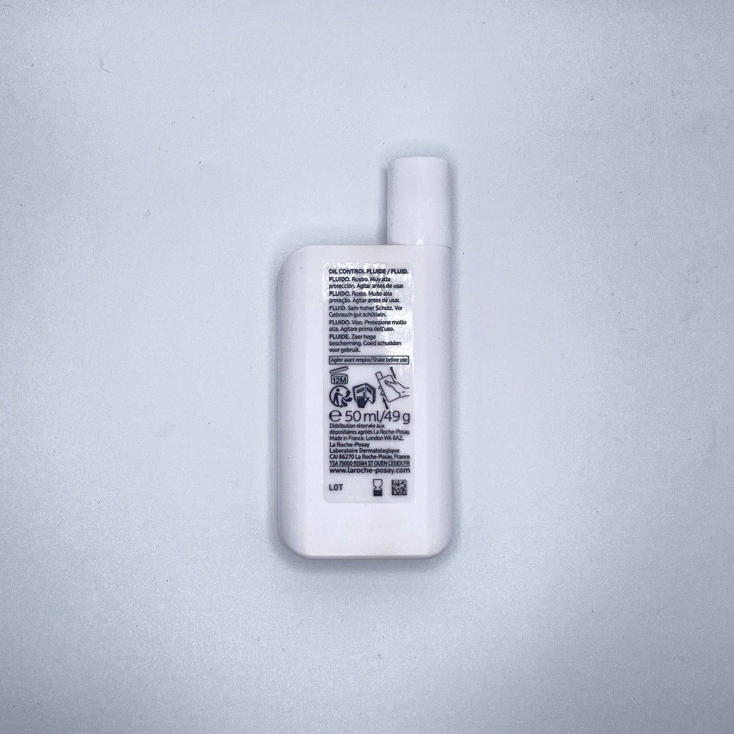 La Roche-Posay Anthelios UVMune 400 Sunscreen, SPF 50, Oil Control Fluid